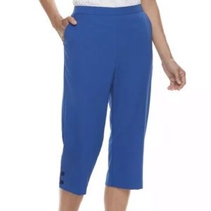 Women's Alfred Dunner Studio Pull-On Capri Pants